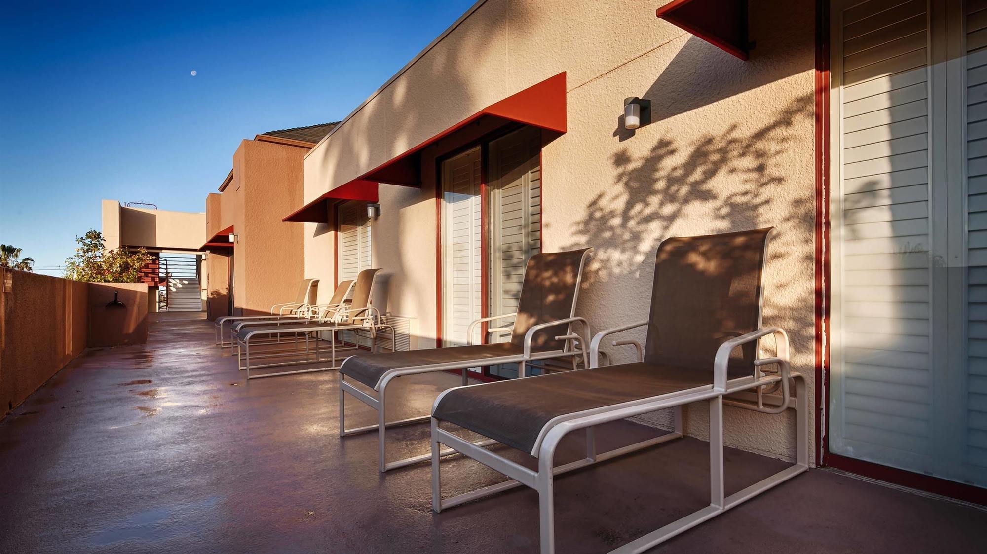 Gateway Hotel